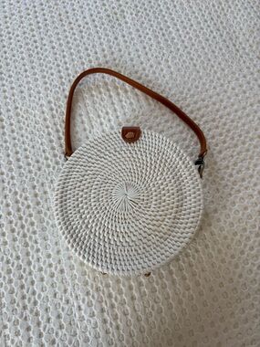 Round White Woven Crossbody Bag with Brown Strap